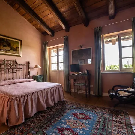 Landhaus Bricco Dei Cogni La Morra