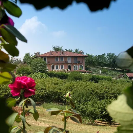 Country house Bricco Dei Cogni La Morra