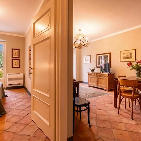 Bricco Dei Cogni Kır Evi La Morra